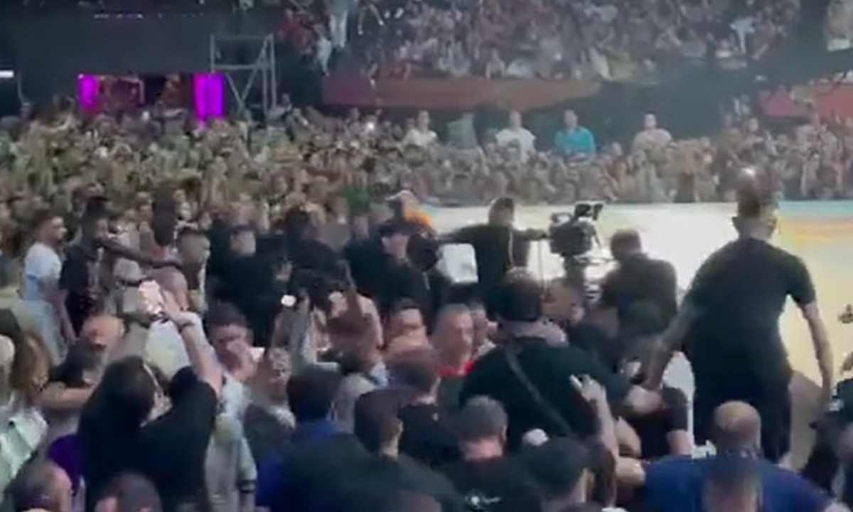 MAD VMA 2022: Νέα συμπλοκή! Φυγάδευσαν την πανικοβλημένη Παπαρίζου! Η έκκληση της Παλιοσπύρου!