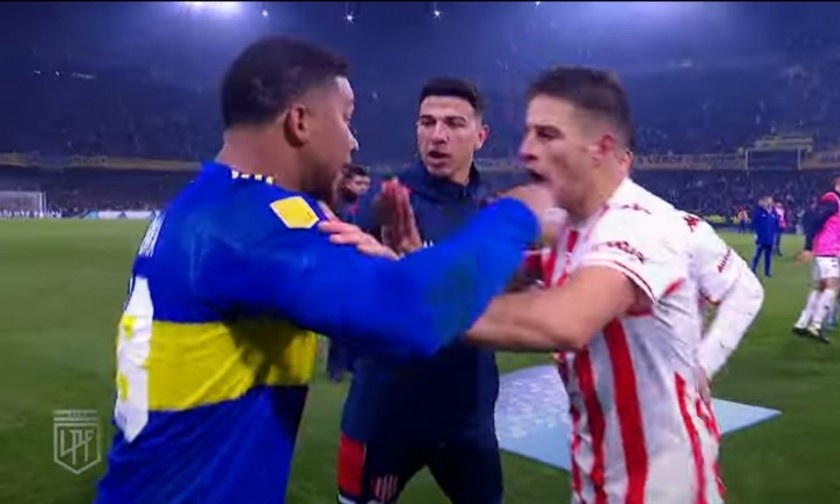 Συμπλοκή παικτών στο «Μπομπονέρα»: Ο Τρογιάσκι της Ουνιόν πανηγύρισε αλά Μέσι και έγινε χαμός (vid)