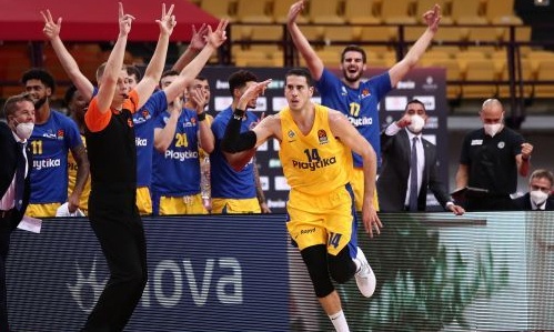 Μακάμπι Τελ Αβίβ: Τέλος ο Μπλέιζερ - Δίνει τα χέρια με Νίμπο (video)