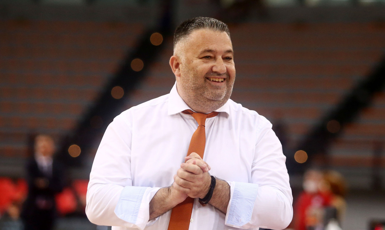 Προμηθέας: Κλείνει τον Κουλμπόκα