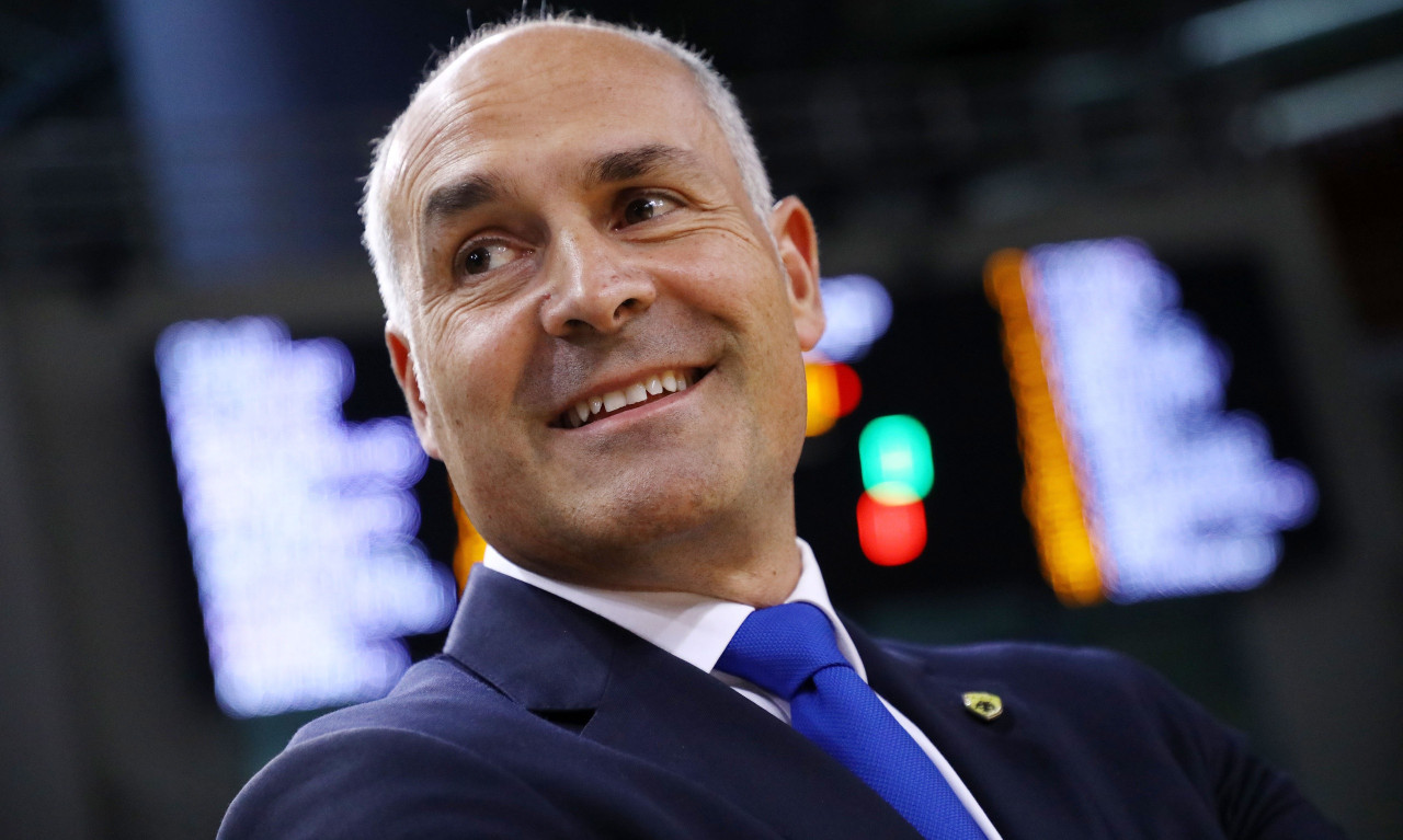 Εστουδιάντες: Πιο κοντά με τον Σεγκούρα!