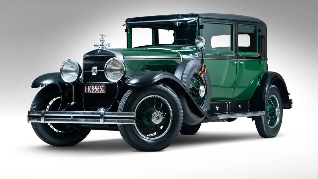 Πώς είναι άραγε μια βόλτα με τη θωρακισμένη Cadillac του Al Capone;