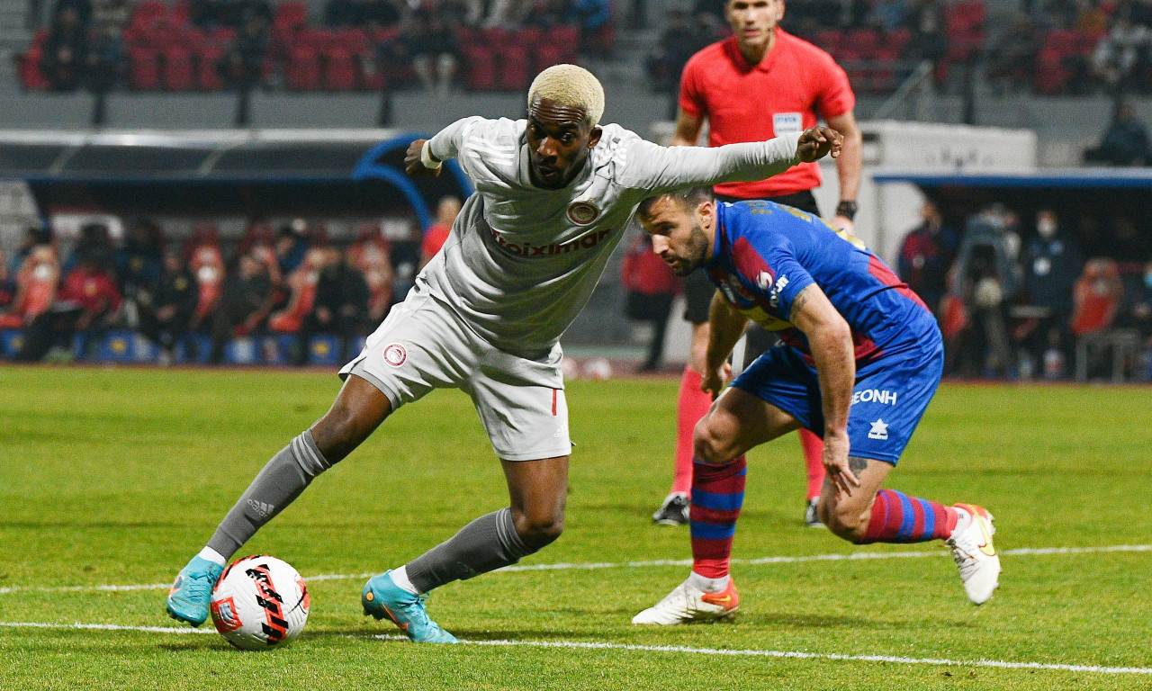 Ολυμπιακός: Στην τελική ευθεία του Ονιεκούρου - Λέει «αντίο» ο Νιγηριανός