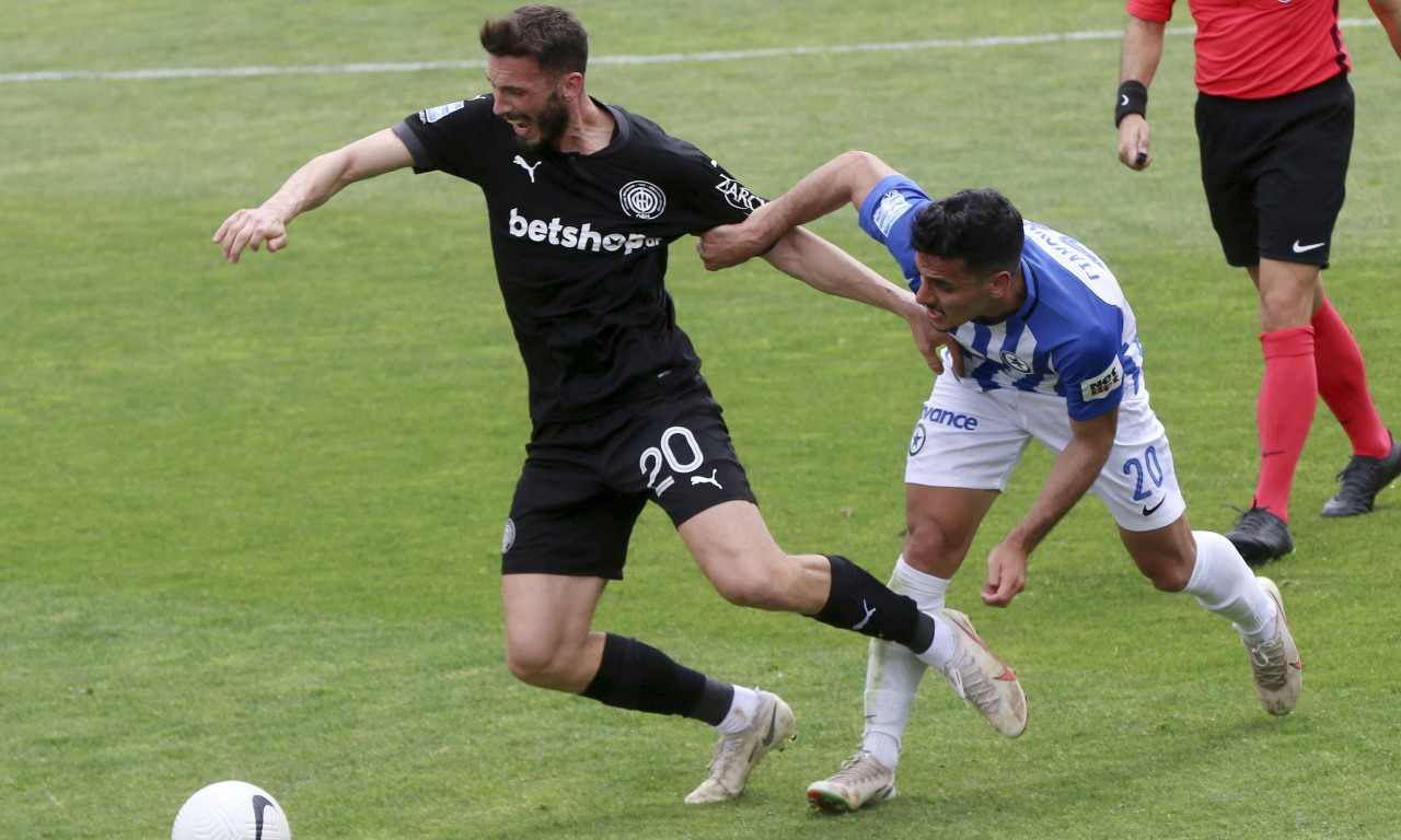 Σε ομάδα-έκπληξη ο Απόστολος Γιάννου