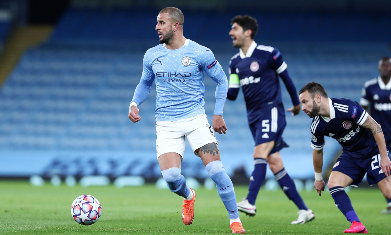 Μάντσεστερ Σίτι: Η μπηχτή του Γουόκερ για τα μάτια του Στέρλινγκ