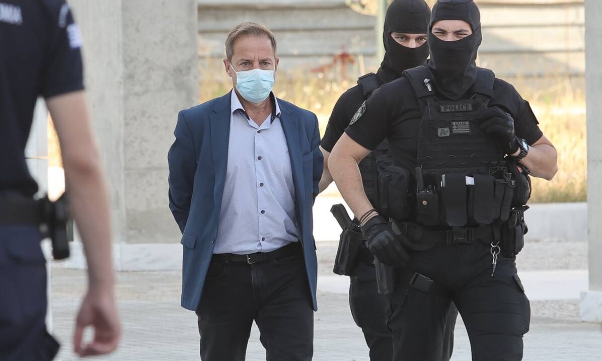 Δημήτρης Λιγνάδης: Εκτός φυλακής ο σκηνοθέτης που κρίθηκε ένοχος για βιασμό - Οι περιοριστικοί όροι