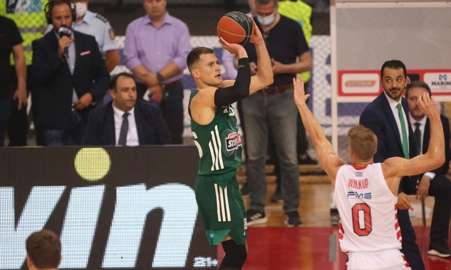 Στην Ελλάδα για διακοπές ο Νέντοβιτς (photo)