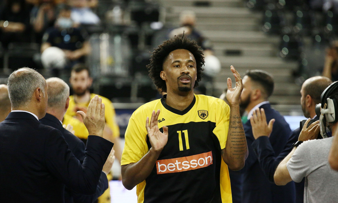 ΑΕΚ: Παρελθόν ο Ανγκόλα - Εκεί συνεχίζει ο Κολομβιανός