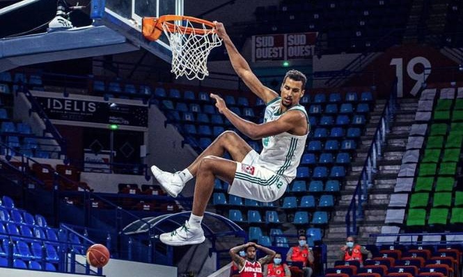 Ρεάλ Μαδρίτης: Ενίσχυση με Κορνελί (video)