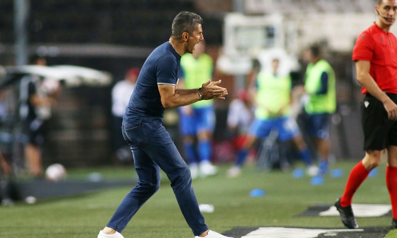 Λουτσέσκου: «Μην ρίχνετε πυρά στους παίκτες» - Οι εξηγήσεις για τον αποκλεισμό του ΠΑΟΚ