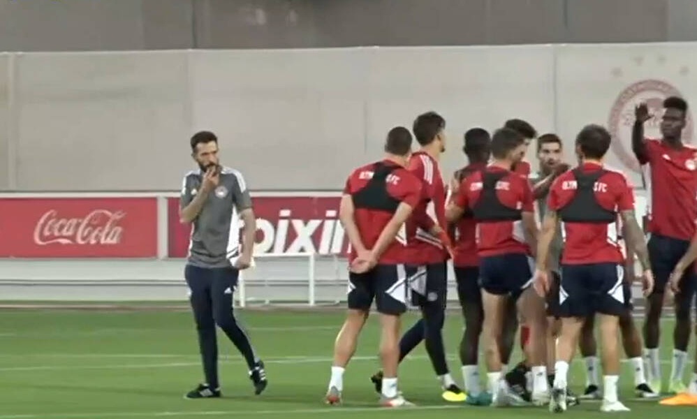 Ολυμπιακός: Το πλάνο Κορμπεράν για Σλόβαν - Το ιδιαίτερο «μάθημα» του Ισπανού στο Ρέντη