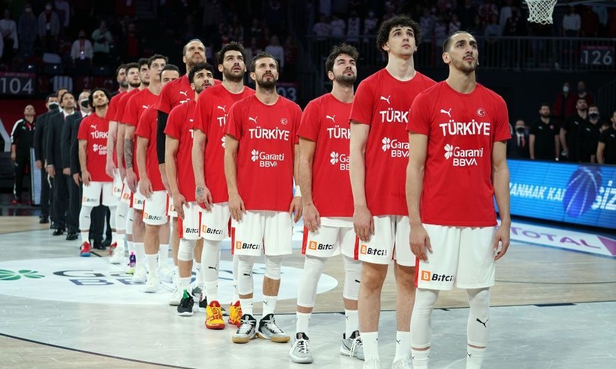 Εθνική Τουρκίας: Εκτός ομάδας ο Γιουρτσεβέν