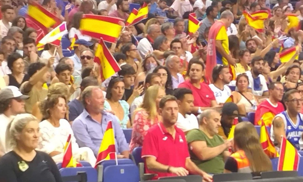 Ισπανία-Ελλάδα: Στο Wizink Center ο τεχνικός των Μπακς για τα αδέλφια Αντετοκούνμπο (video)