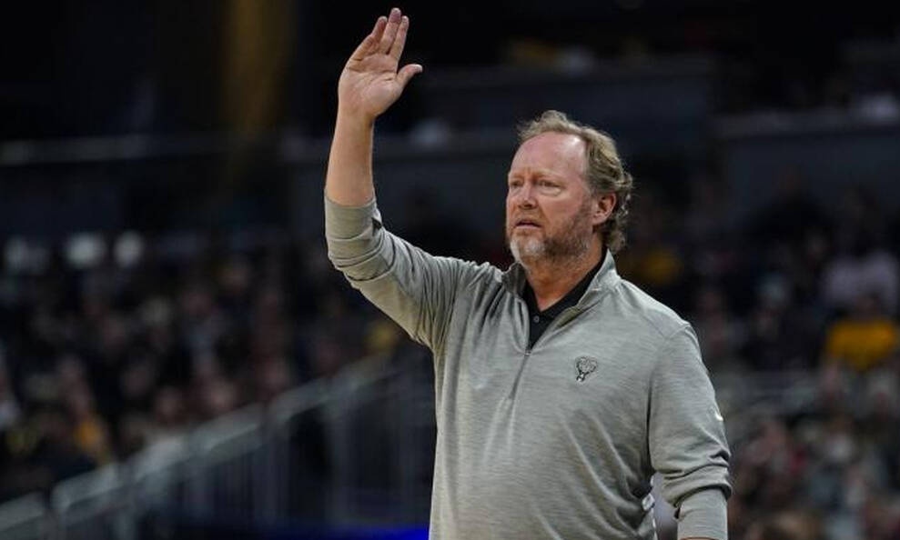 Εθνική Ανδρών: Στο ΟΑΚΑ για τα αδέλφια Αντετοκούνμπο ο Μπουντενχόλζερ