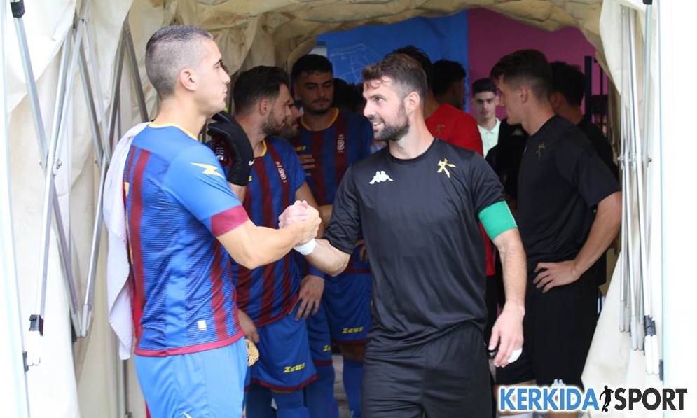 Καλλιθέα: Αγωνίστηκε με μαύρη φανέλα και νέο σήμα - Έξαλλος ο Ερασιτέχνης, ετοιμάζει μηνύσεις