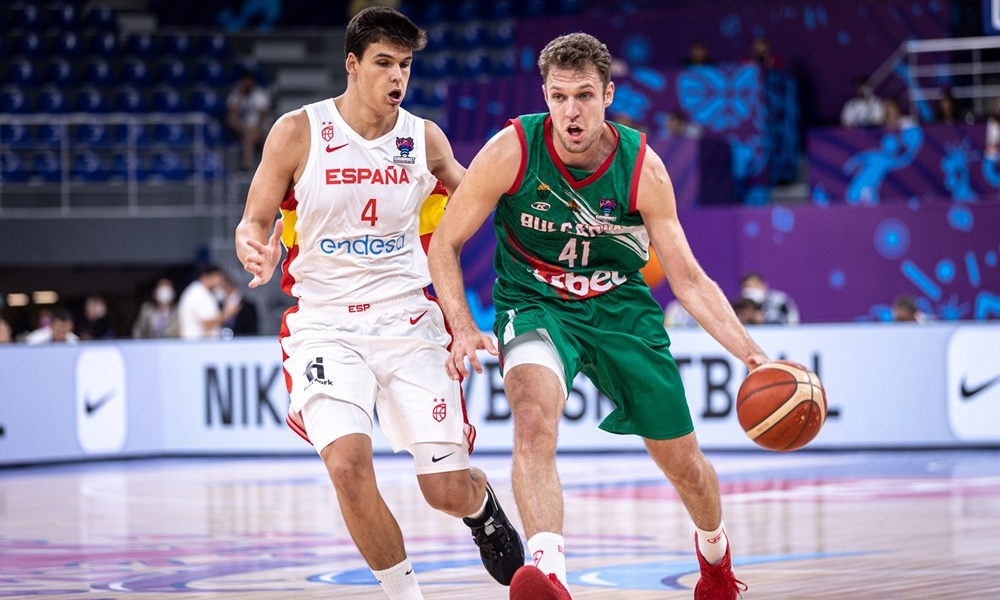 Eurobasket 2022: Πρεμιέρα με «περίπατο» για την Ισπανία - Προσπάθησε για την Βουλγαρία ο Βεζένκοφ