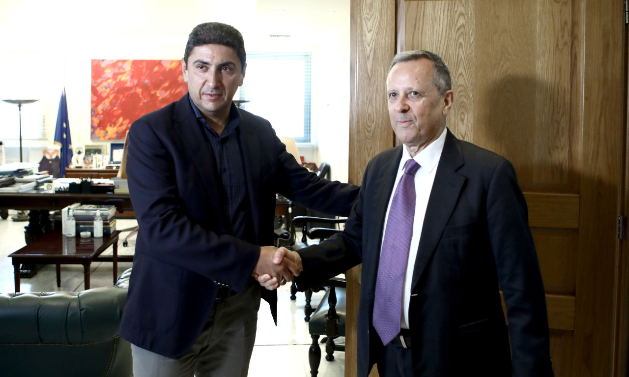 Παραγωγική η συνάντηση του Αυγενάκη με FIFA, UEFA και ΕΠΟ