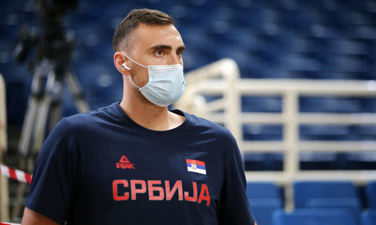 Eurobasket 2022: «Μπαίνει» ο Μιλουτίνοφ