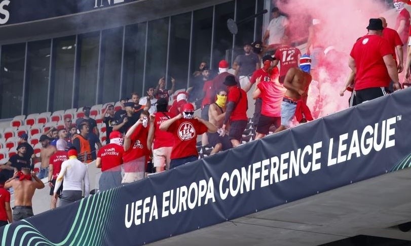 Οπαδοί της Παρί Σεν Ζερμέν οι τραυματίες στο Νις-Κολωνία - Απίστευτο ξύλο με σεκιούριτι (video)