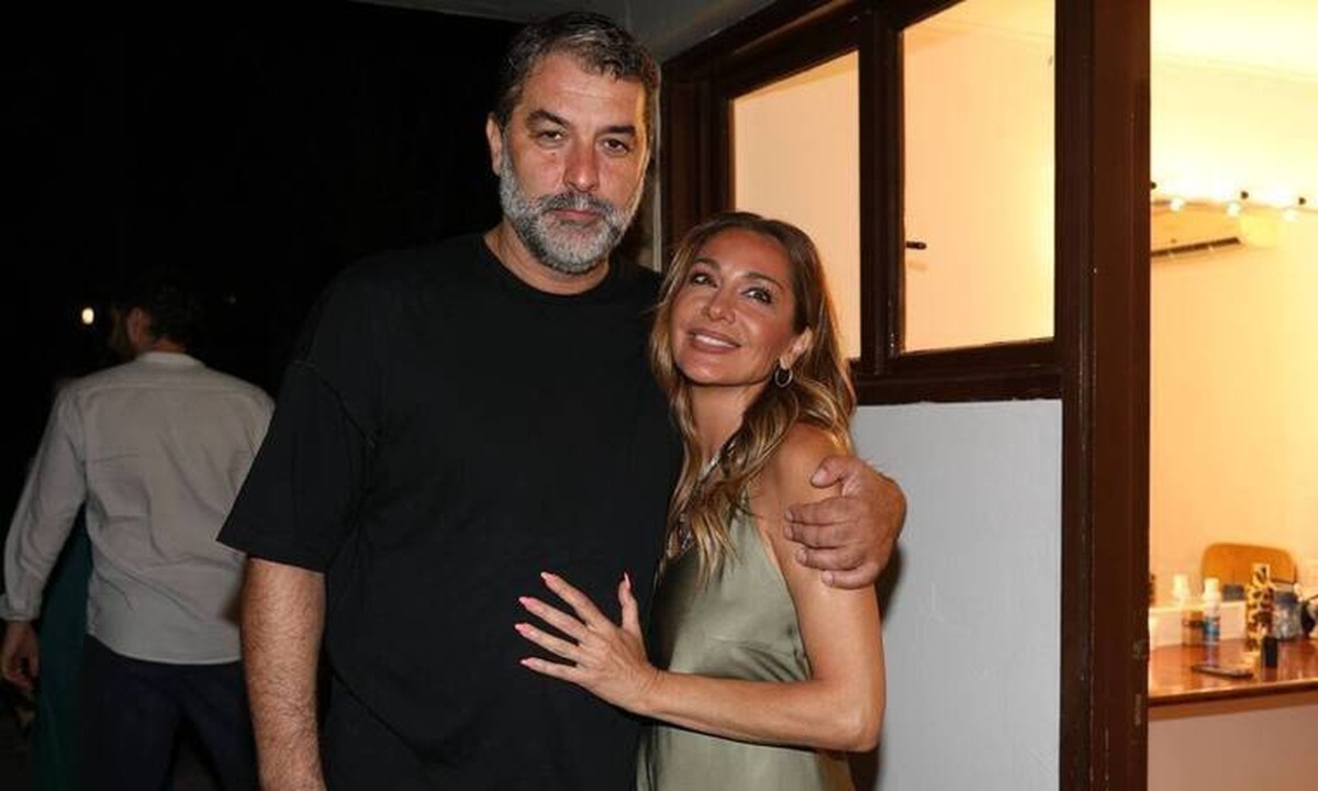 Βανδή - Μπισμπίκης: Η κοινή εμφάνιση και το «σχέδιο απόδρασης» για να αποφύγουν τους δημοσιογράφους