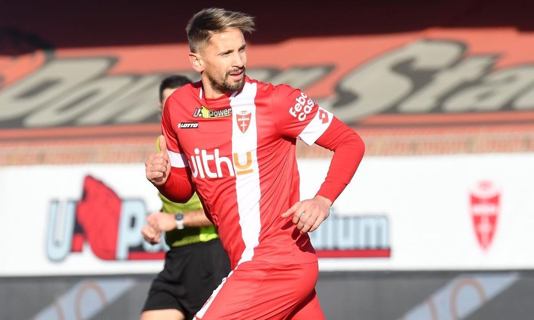 Λαμία: Πλησιάζει ο Γκαστόν Ραμίρεζ – «Την Τρίτη στην Ελλάδα»