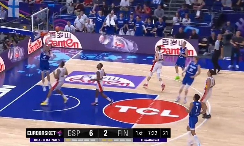 Eurobasket 2022: Το blooper της διοργάνωσης στο Ισπανία-Φινλανδία (video)