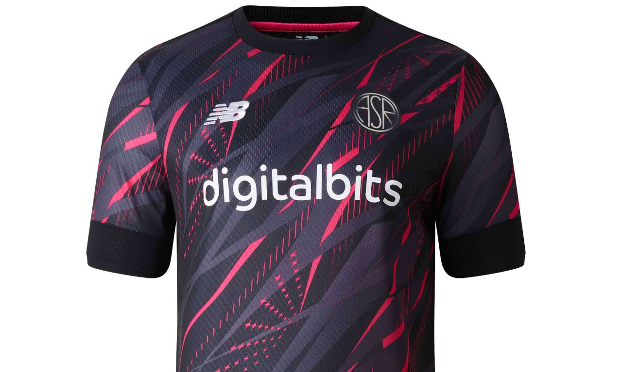 Ρόμα: Η εντυπωσιακή τρίτη φανέλα (Video)