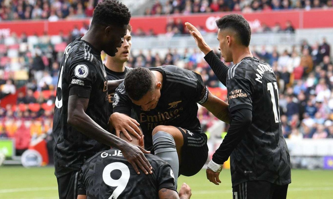 Premier League: Στην κορυφή η Αρσεναλ, «έγραψε ιστορία» ο 15χρονος Νουανέρι (video)
