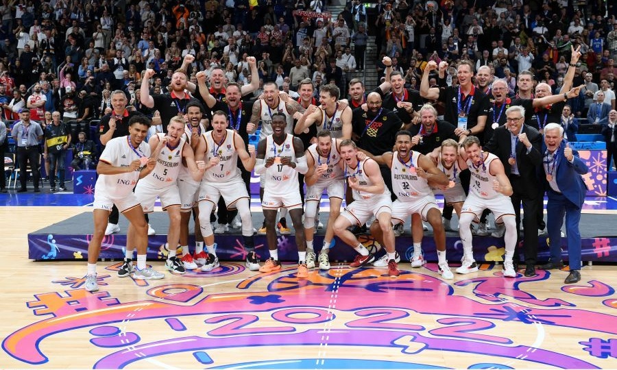 Eurobasket 2022: Η απονομή στην Γερμανία και ο τρόπος που έφτασε στο μετάλλιο (videos)