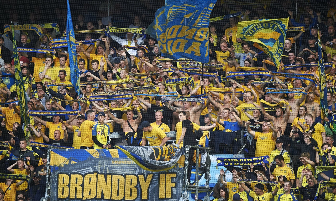 Σοβαρά επεισόδια στη Δανία ανάμεσα σε οπαδούς της Μπρόντμπι και της Κοπεγχάγης (video)