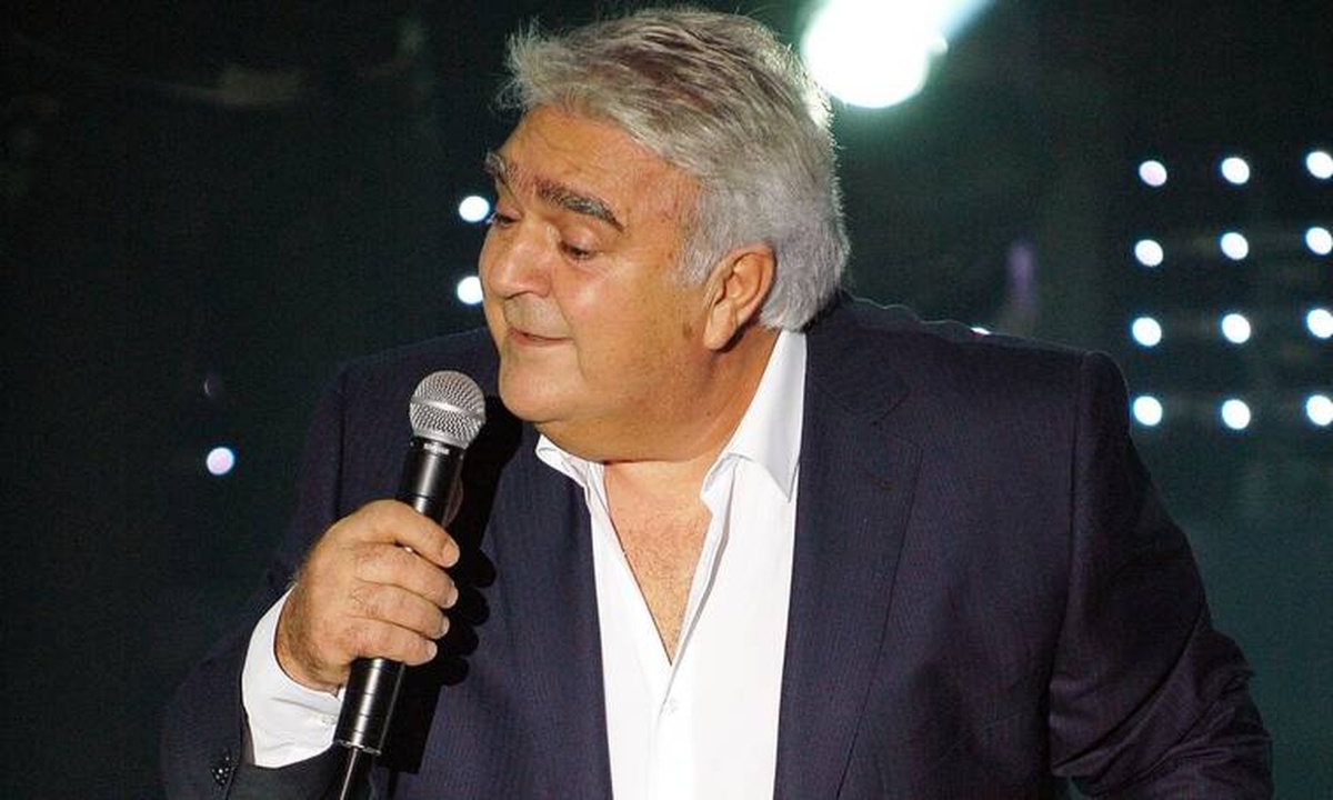 Πασχάλης Τερζής: Αυτός είναι o «άγνωστος» γιος του – Η εκπληκτική ομοιότητά τους