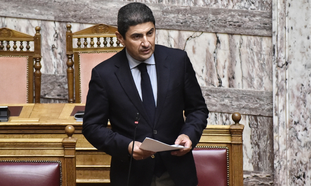 Αυγενάκης: «Να αφήσει τις απειλές η ΕΠΟ - Το Μητρώο νοικοκυρεύει το άναρχο αθλητικό τοπίο»