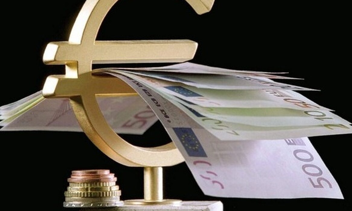 Προσωπικοί Βοηθοί: Άνοιξε η πλατφόρμα αιτήσεων -  Αμοιβή μέχρι 1.200 ευρώ