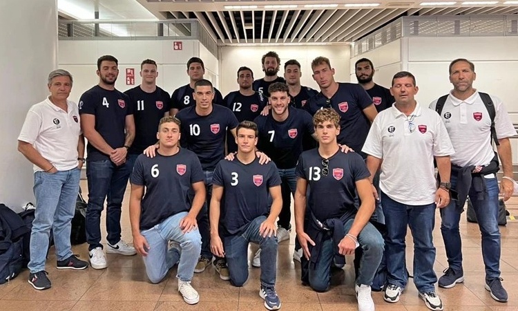 LEN Champions League: Σίφουνας ο Πανιώνιος διέλυσε 34-2 την Κάστρουπ