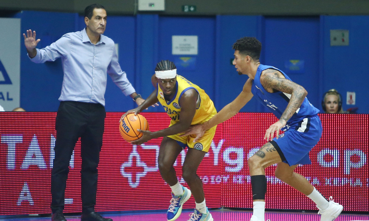 Γαλλία: Στα «παράθυρα» με Γουεμπανιάμα και Φρανσίσκο!