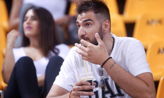 Άρης-Ταπούτος: «Η ομάδα “χτίζει” χαρακτήρα μέσα από τέτοιες νίκες»