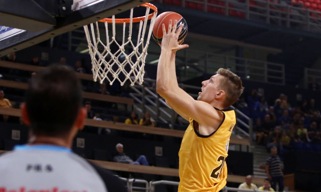 «Σίφουνας» η ΑΕΚ - Μπήκε με διπλό στην Ιταλία στο BCL