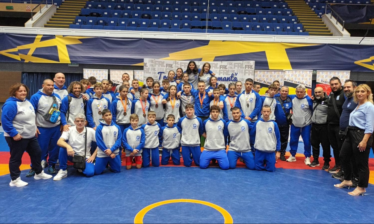 Πάλη: Δέκα μετάλλια για την «γαλανόλευκη» στο Βαλκανικό πρωτάθλημα Παμπαίδων – Παγκορασίδων