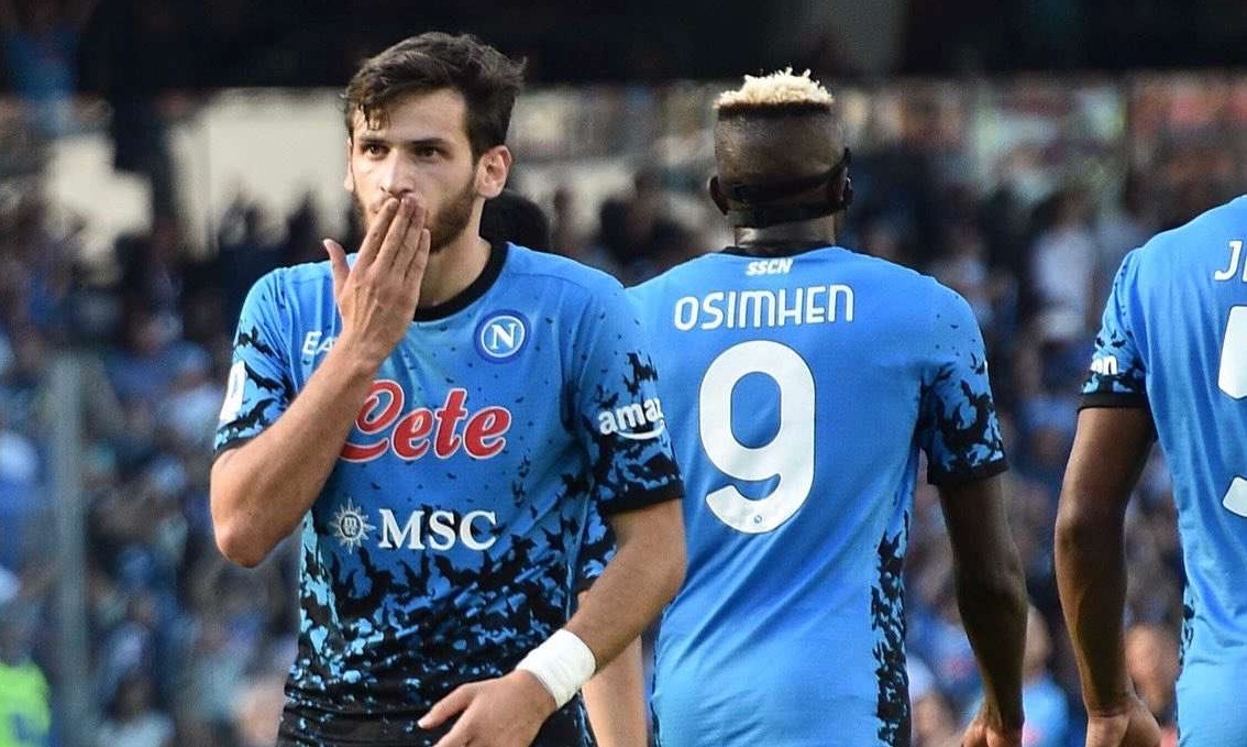 Serie A: Ασταμάτητο το «τρένο» της Νάπολι – Τεσσάρα στη Σασουόλο (Videos)