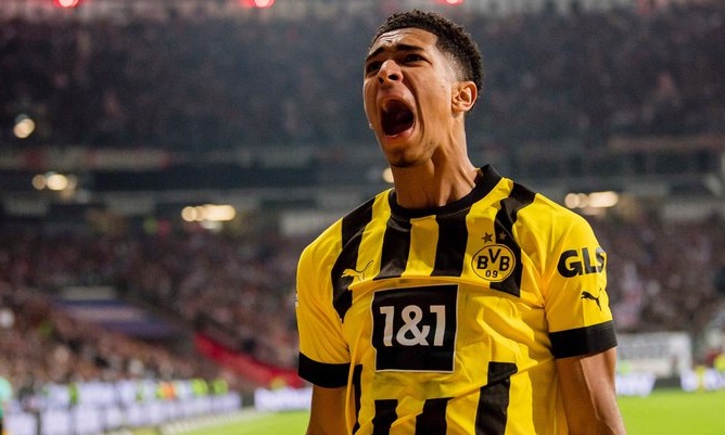 Bundesliga: «Διπλό» για Champions League της Ντόρτμουντ στη Φρανκφούρτη (videos)