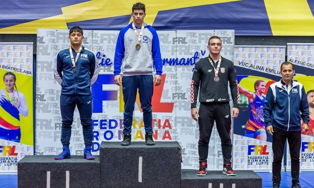 Πάλη: Τρία «γαλανόλευκα» μετάλλια στο Βαλκανικό πρωτάθλημα U17