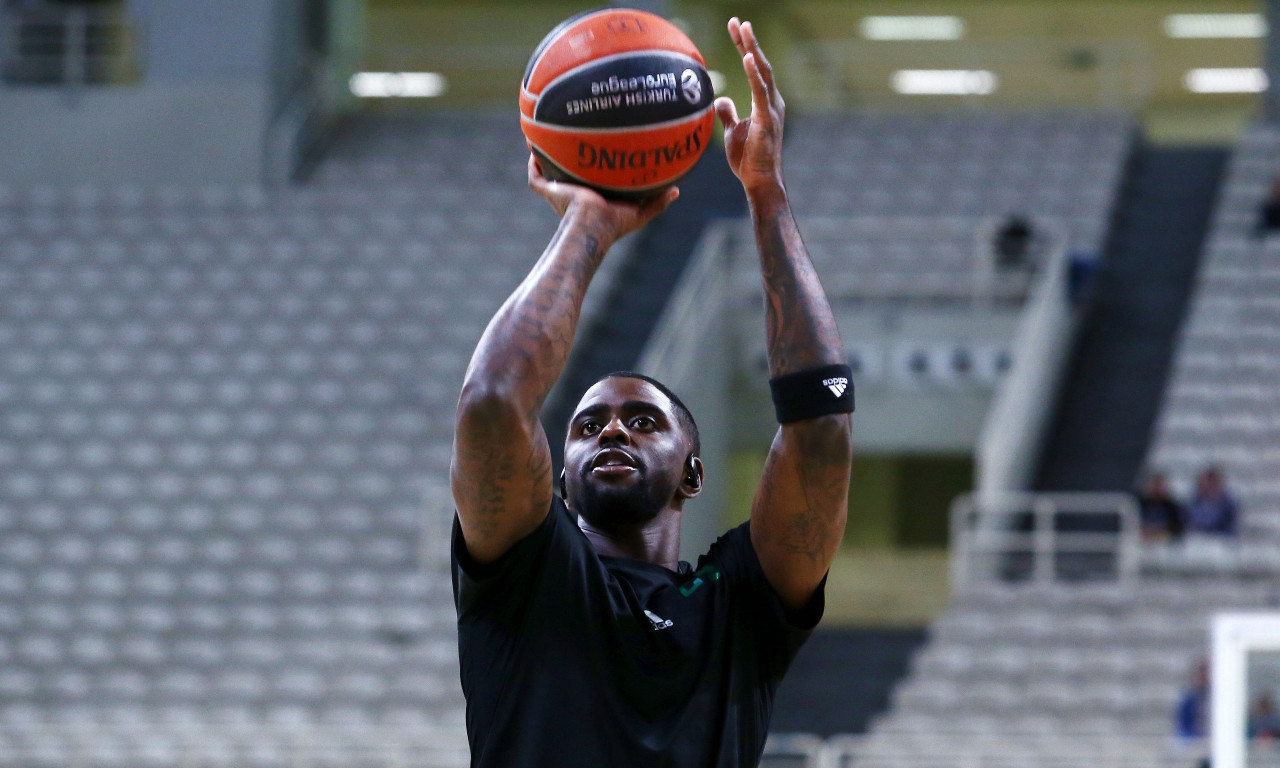 Παναθηναϊκός-Παρτιζάν: Πρώτη γεύση από Μπέικον στο ΟΑΚΑ - Η 12άδα του Ράντονιτς (video)