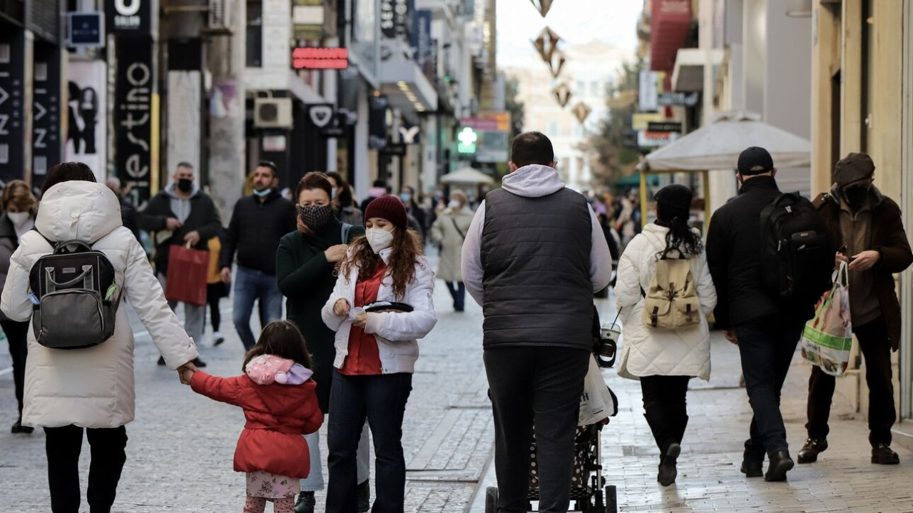 Γιατί τα καταστήματα θα είναι ανοιχτά την Κυριακή – Οι αντιδράσεις
