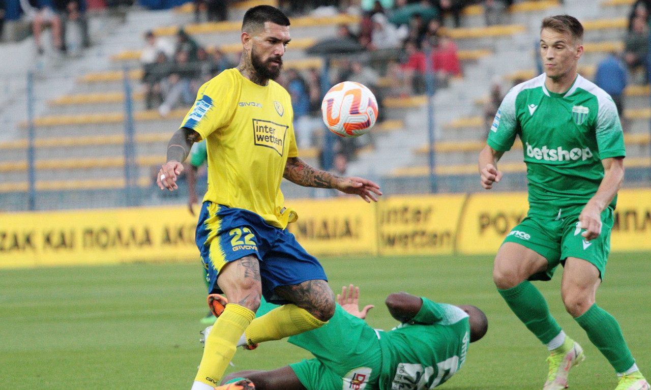 Παναιτωλικός-Λεβαδειακός 0-0: Τον «βραχυκύκλωσε» και πήρε τον βαθμό της ισοπαλίας (videos)