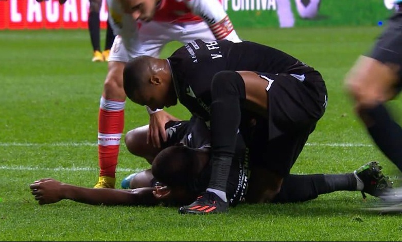 Τρόμαξαν με Βαρέλα στην Πορτογαλία - Έχασε τις αισθήσεις του, αποχώρησε με φορείο