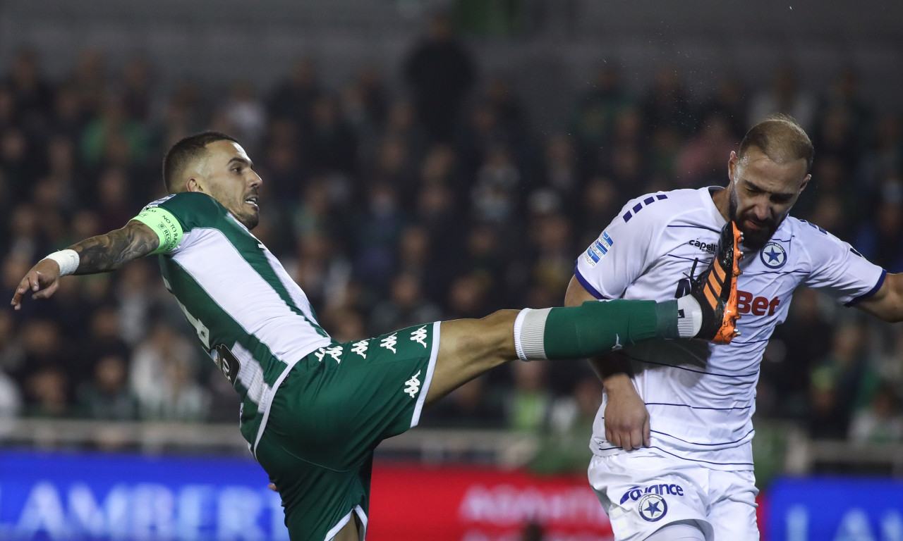 Παναθηναϊκός-Ατρόμητος: Τρομερή απόκρουση του Γιαννιώτη σε «οβίδα» του Κουρμπέλη! (video)