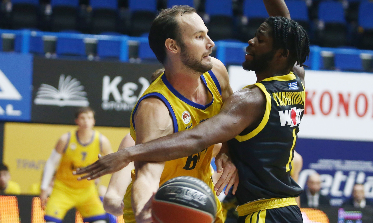 Περιστέρι-Άρης 92-90: Πήρε το «θρίλερ» δια χειρός Μπίλαν