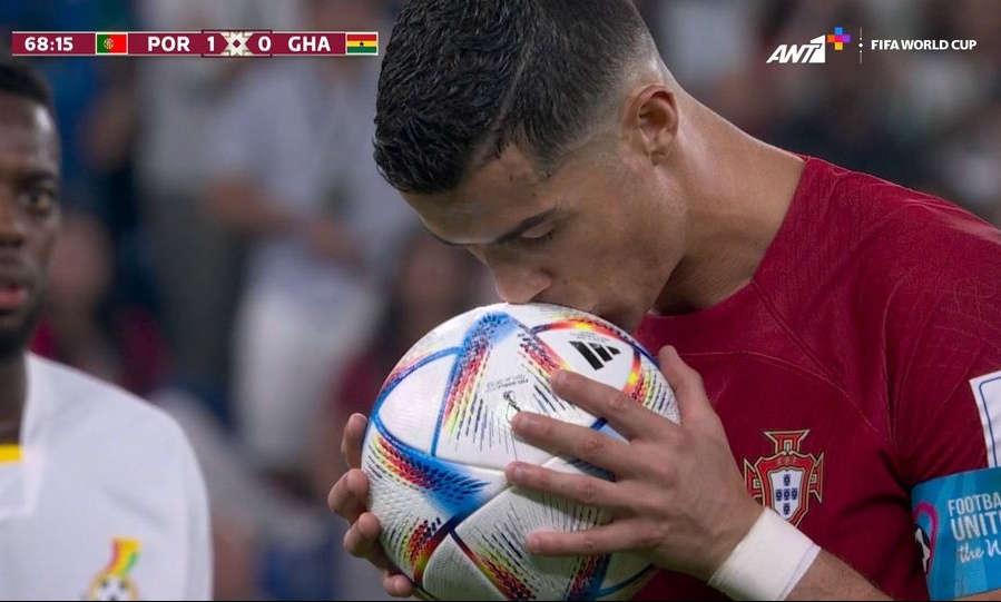 Μουντιάλ 2022: Ο Κριστιάνο Ρονάλντο πανηγύρισε το ιστορικό γκολ μπροστά στον... Μέσι (video)