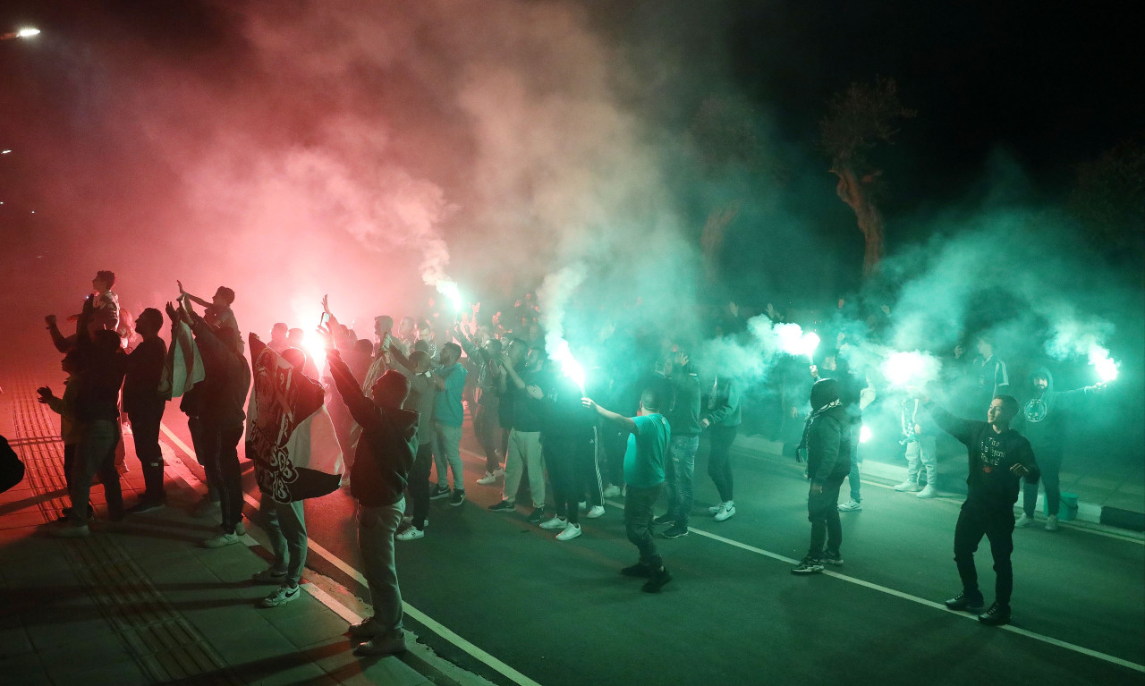 Παναθηναϊκός: Θερμή υποδοχή από τον κόσμο - «Η Κύπρος είναι πράσινη Παναθηναϊκέ» (video+photos)