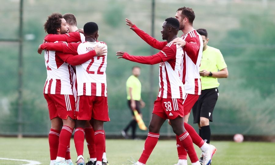 Ολυμπιακός-Χάντερσφιλντ 2-0: «Καθάρισαν» Φορτούνης και Ελ Αραμπί - Άτυχος ο Μαρσέλο (photos)